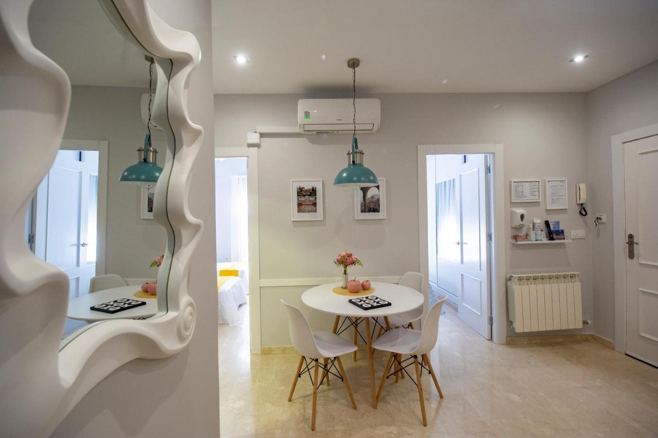 גרנדה Majestuosa Alhambra Nuevo Apartamento מראה חיצוני תמונה